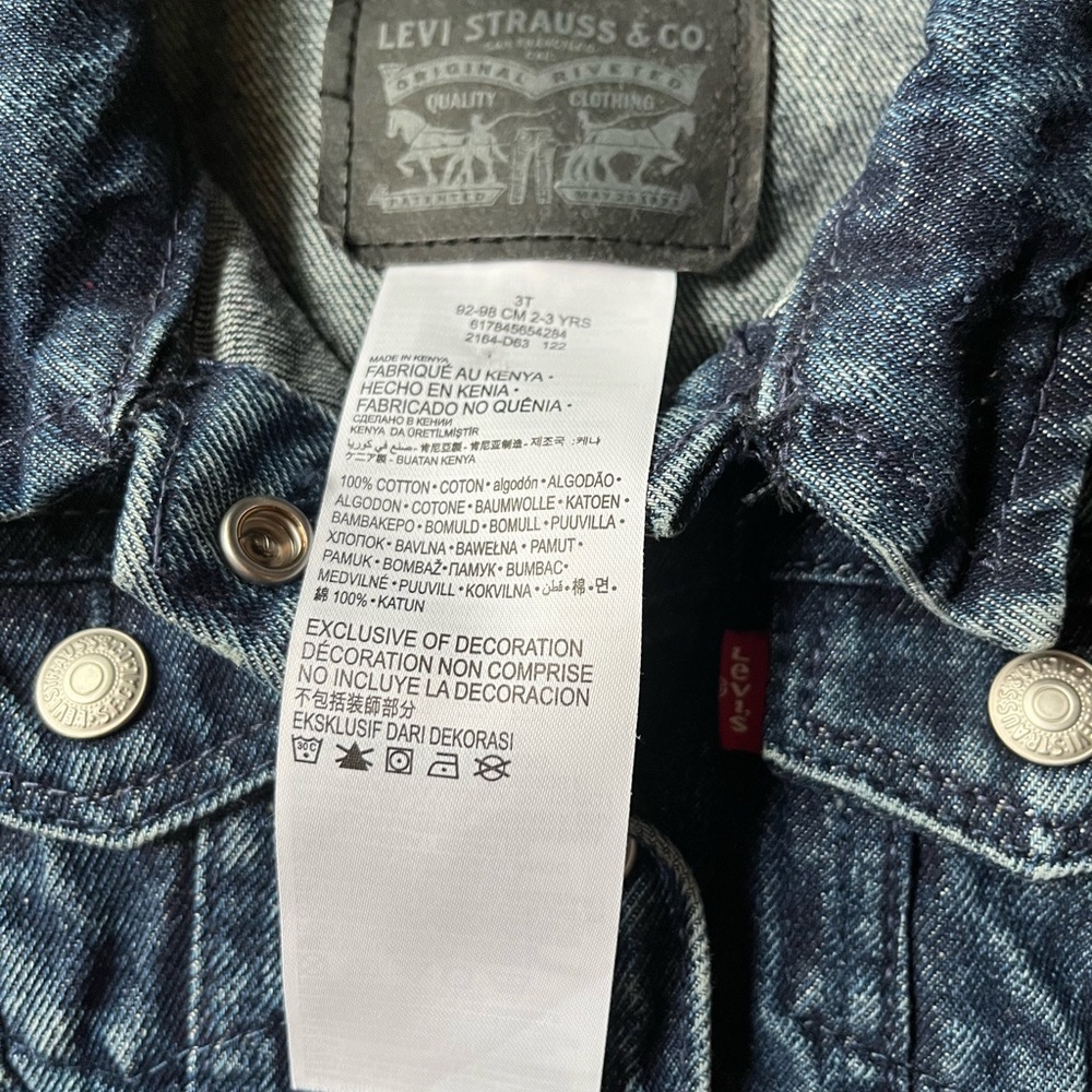 NWT Levi's Toddler Boys Girls Blue Denim Jacket 3T Classic Black Leather Label - Picture 5 of 6